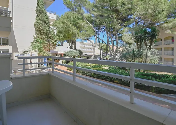 O7 Club 3* Cala Ratjada