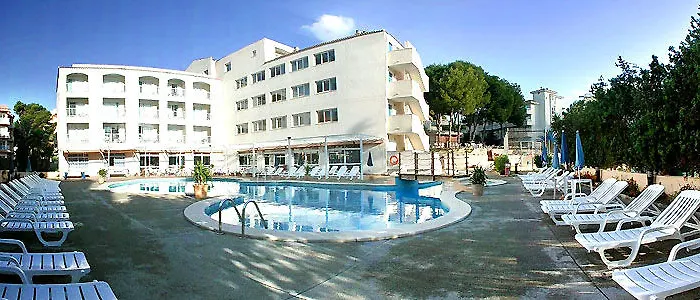 O7 Club Szálloda 3*