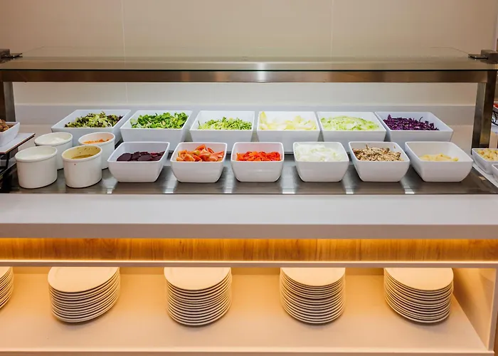 Готель O7 Club 3*