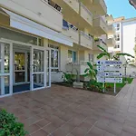 O7 Club Hotel 3*
