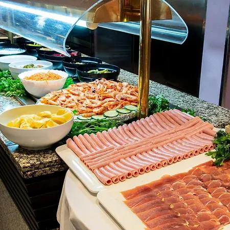 O7 Club Cala Ratajda Szálloda 3*