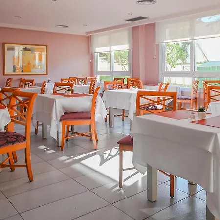 ホテル O7 Club Cala Ratajda 3*