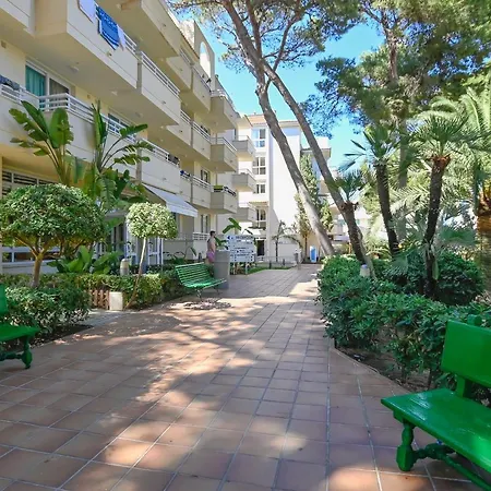 ホテル O7 Club Cala Ratajda