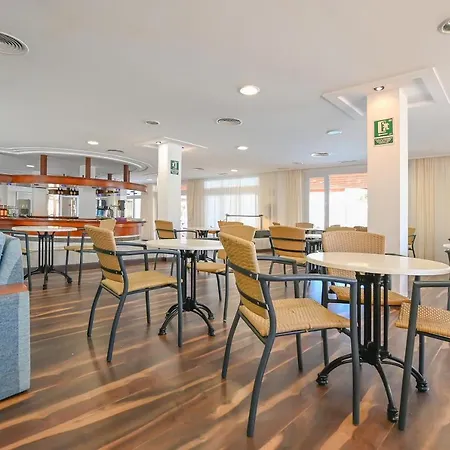 O7 Club Cala Ratajda 3* 卡拉纳雅达