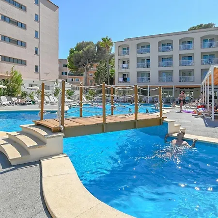 ホテル O7 Club Cala Ratajda 3*