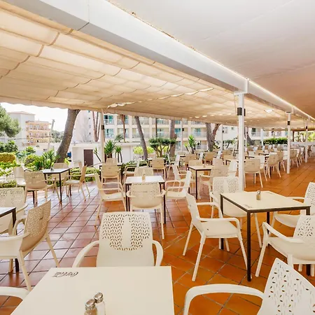 O7 Club Cala Ratajda