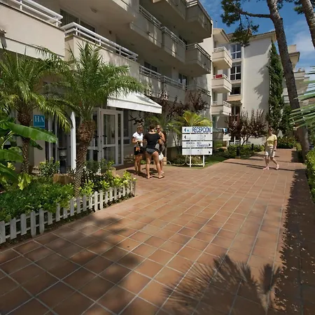 O7 Club Cala Ratajda