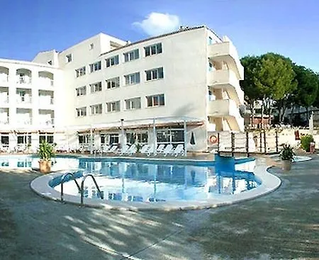 O7 Club Cala Ratajda 3*