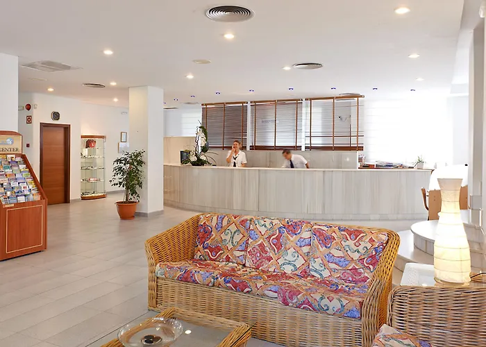 O7 Club 3* Cala Ratjada (Mallorca)